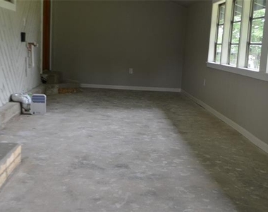 2020 Gage Road - Photo Thumbnail 9