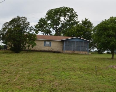 2020 Gage Road - Photo Thumbnail 13