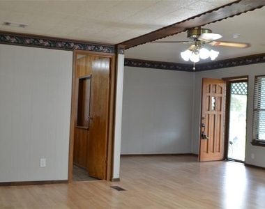 2020 Gage Road - Photo Thumbnail 6