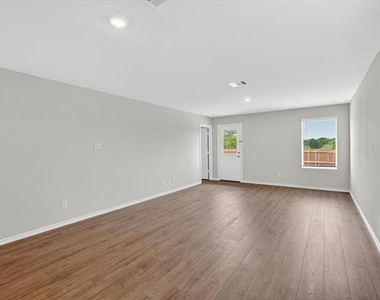 7007 Cottonseed Drive - Photo Thumbnail 9
