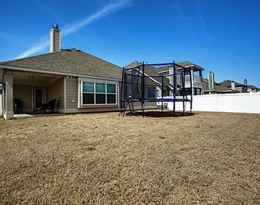 8928 Manana Street - Photo Thumbnail 22