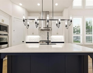 15522 Cormorant Street - Photo Thumbnail 4