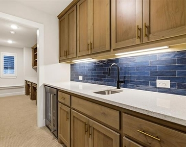 15522 Cormorant Street - Photo Thumbnail 16
