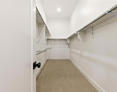 15522 Cormorant Street - Photo Thumbnail 13