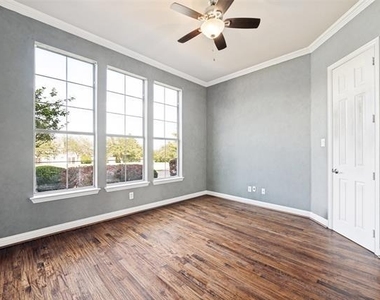 1561 Winding Creek Road - Photo Thumbnail 17