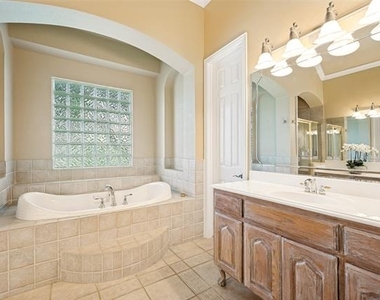 1561 Winding Creek Road - Photo Thumbnail 15