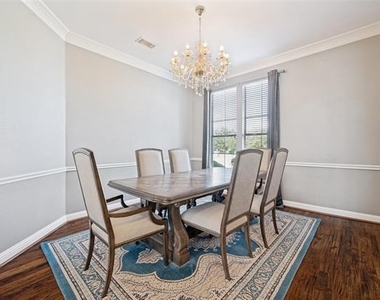 1561 Winding Creek Road - Photo Thumbnail 12