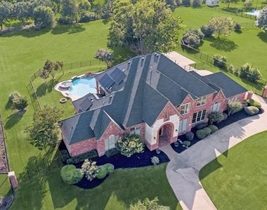 1561 Winding Creek Road - Photo Thumbnail 30