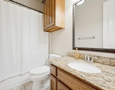 1561 Winding Creek Road - Photo Thumbnail 18