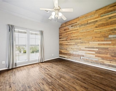 1561 Winding Creek Road - Photo Thumbnail 23
