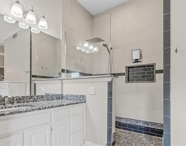 102 Pebble Beach Drive - Photo Thumbnail 12