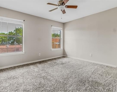 102 Pebble Beach Drive - Photo Thumbnail 17
