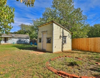 2109 Collins Avenue - Photo Thumbnail 22