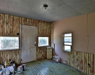 2109 Collins Avenue - Photo Thumbnail 25