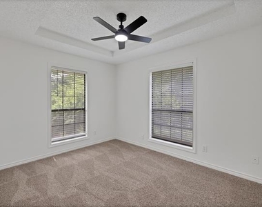 4219 Oak Springs Drive - Photo Thumbnail 26