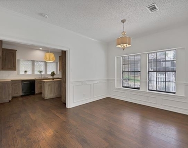 4219 Oak Springs Drive - Photo Thumbnail 17