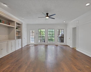 4219 Oak Springs Drive - Photo Thumbnail 9