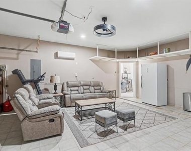 8660 Lariat Circle - Photo Thumbnail 35
