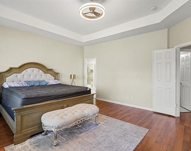 8660 Lariat Circle - Photo Thumbnail 22