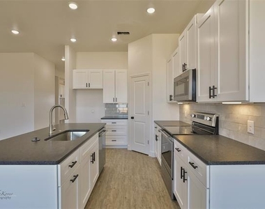 388 Kristie Path - Photo Thumbnail 5