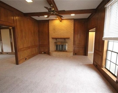 4108 Mesa Drive - Photo Thumbnail 3