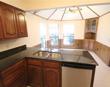 4108 Mesa Drive - Photo Thumbnail 7
