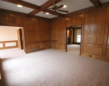 4108 Mesa Drive - Photo Thumbnail 2