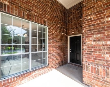 13598 Valley Mills Drive - Photo Thumbnail 2