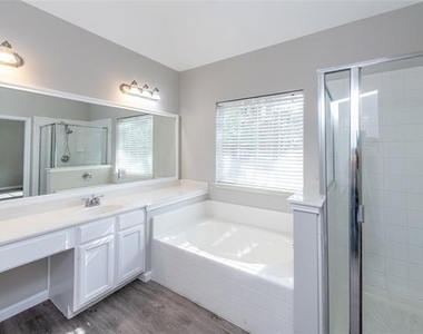 13598 Valley Mills Drive - Photo Thumbnail 14