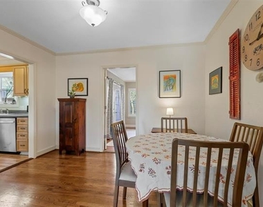 6312 Malvey Avenue - Photo Thumbnail 7