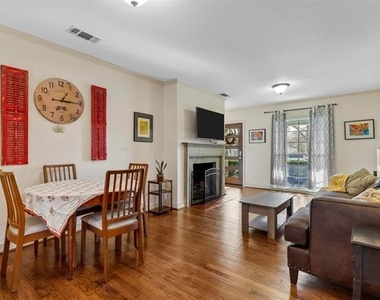 6312 Malvey Avenue - Photo Thumbnail 6