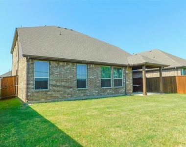 1021 Pitch Pine Street - Photo Thumbnail 34