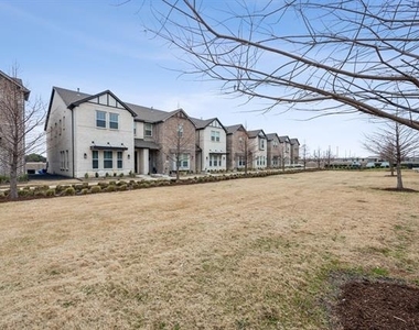 3225 Switch Street - Photo Thumbnail 2