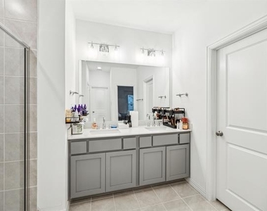 3225 Switch Street - Photo Thumbnail 18