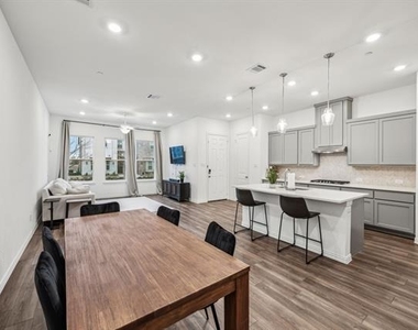 3225 Switch Street - Photo Thumbnail 9