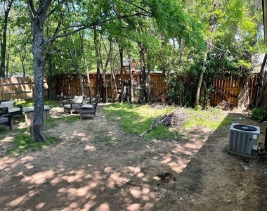 3921 Avenue H - Photo Thumbnail 20