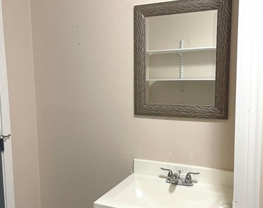 3921 Avenue H - Photo Thumbnail 18