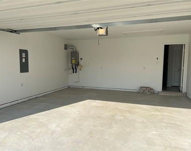 7954 Gus Wilson Drive - Photo Thumbnail 7