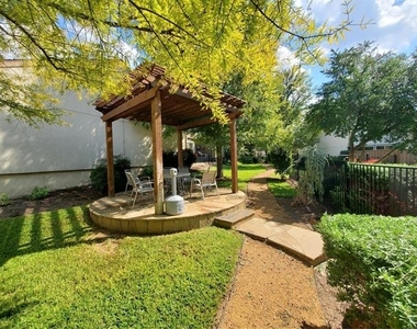 6434 Southpoint Drive - Photo Thumbnail 32