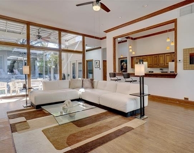 6434 Southpoint Drive - Photo Thumbnail 2