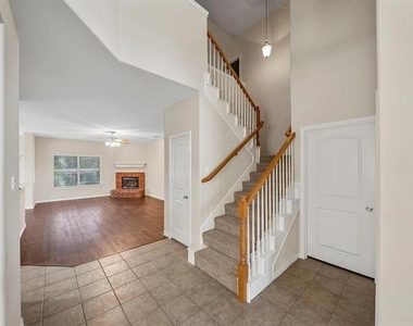 2861 Laurel Oak Drive - Photo Thumbnail 4