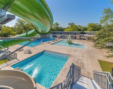 922 S Waverly Drive - Photo Thumbnail 35