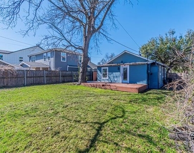 922 S Waverly Drive - Photo Thumbnail 27