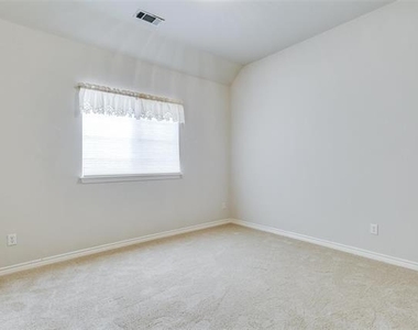 5233 Stone Brooke Crossing - Photo Thumbnail 16