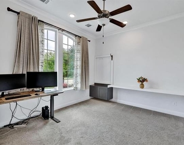625 Quarter Horse Lane - Photo Thumbnail 9