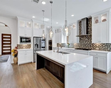 625 Quarter Horse Lane - Photo Thumbnail 2