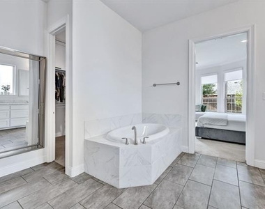 625 Quarter Horse Lane - Photo Thumbnail 18