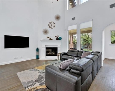 625 Quarter Horse Lane - Photo Thumbnail 7