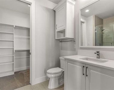 2800 Lakeside Parkway - Photo Thumbnail 31