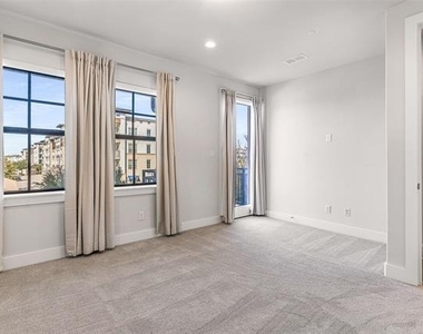2800 Lakeside Parkway - Photo Thumbnail 24